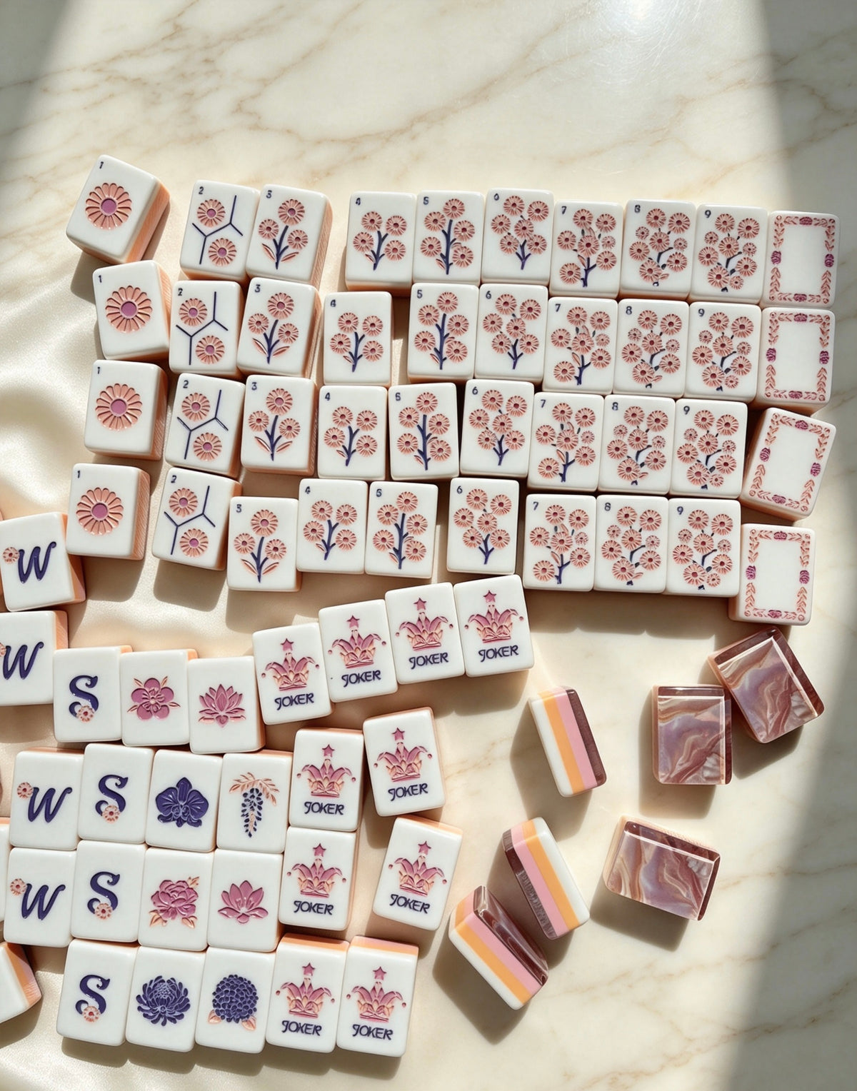 MAHORA Iridescent Pearl American Mahjong Set — acrylic Mahjong tile design